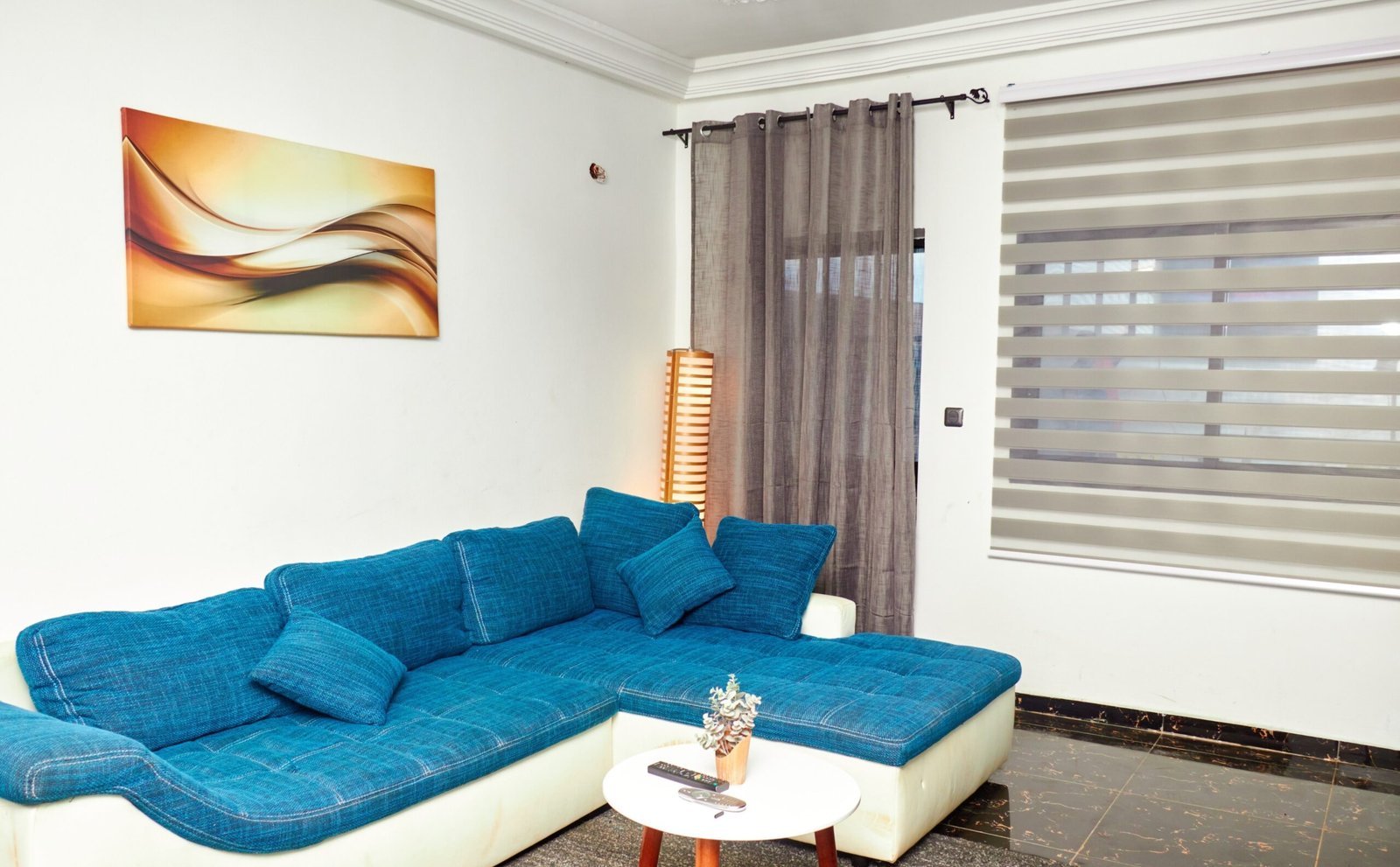 Furnished 2 Bedroom Apartment Yaoundé photo 1